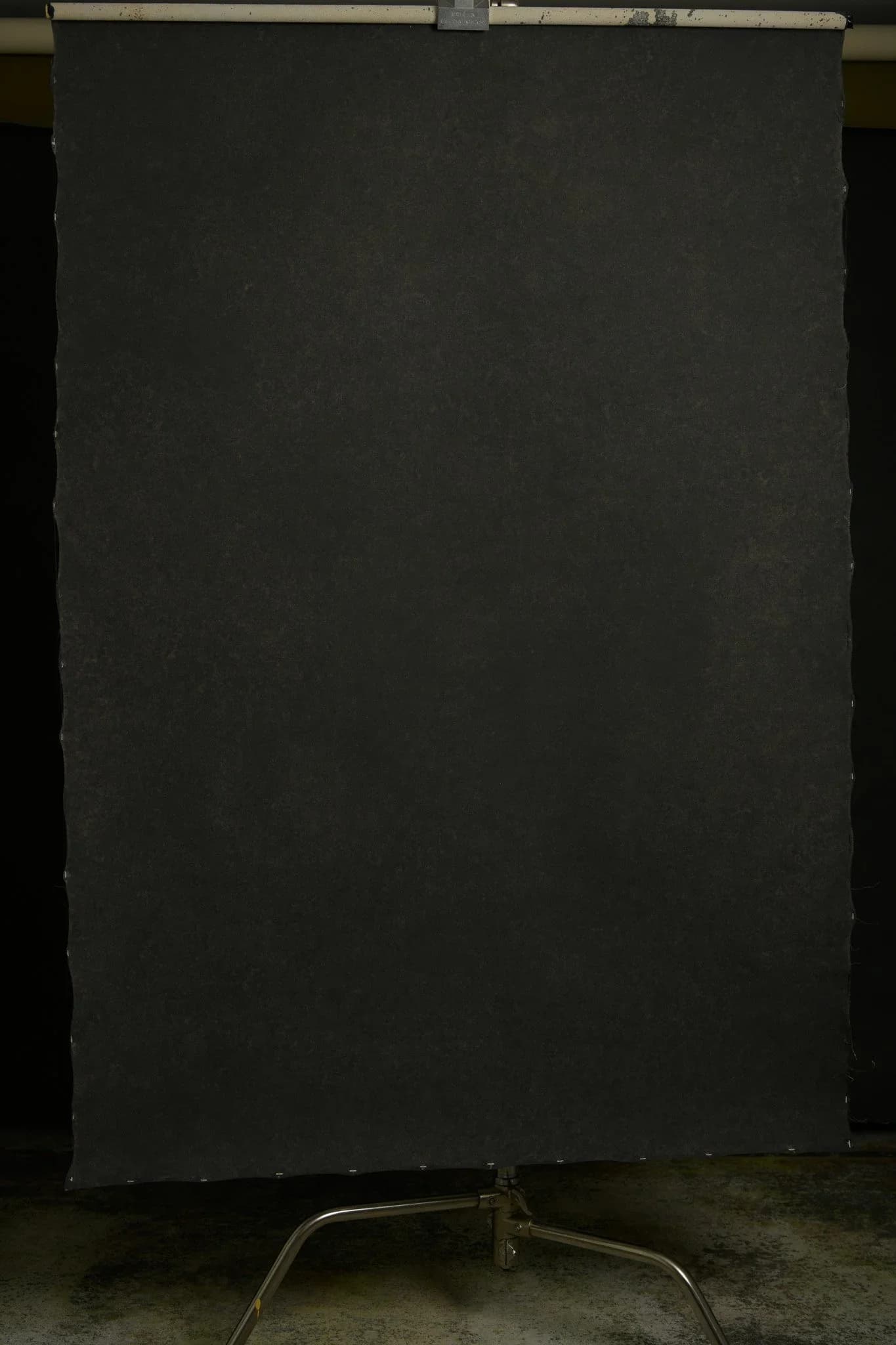 Hand painted dark grey backdrop available in 4x6 12030624