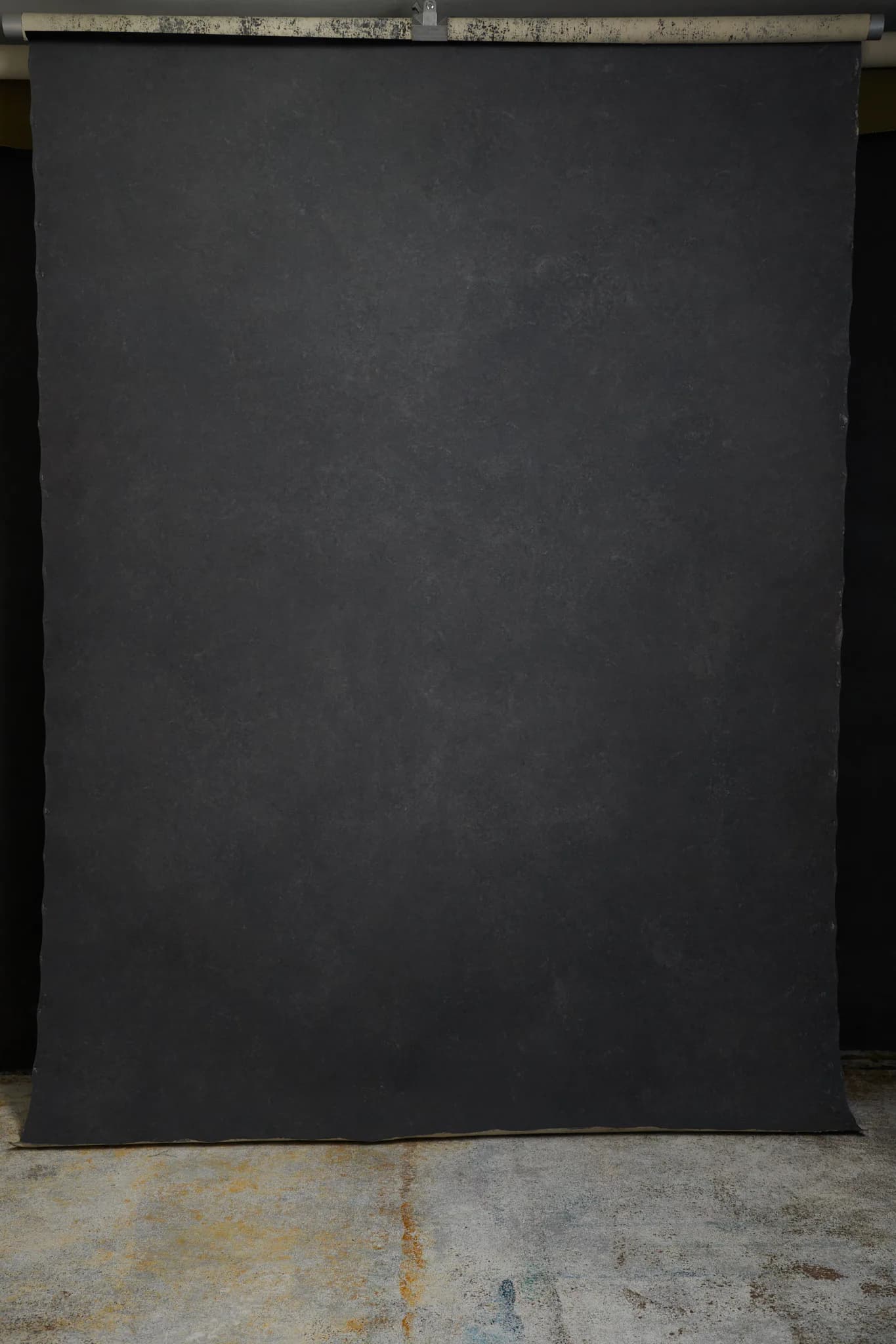 Dark Grey Hand Painted Canvas Backdrop 180x270cm — full backdrop