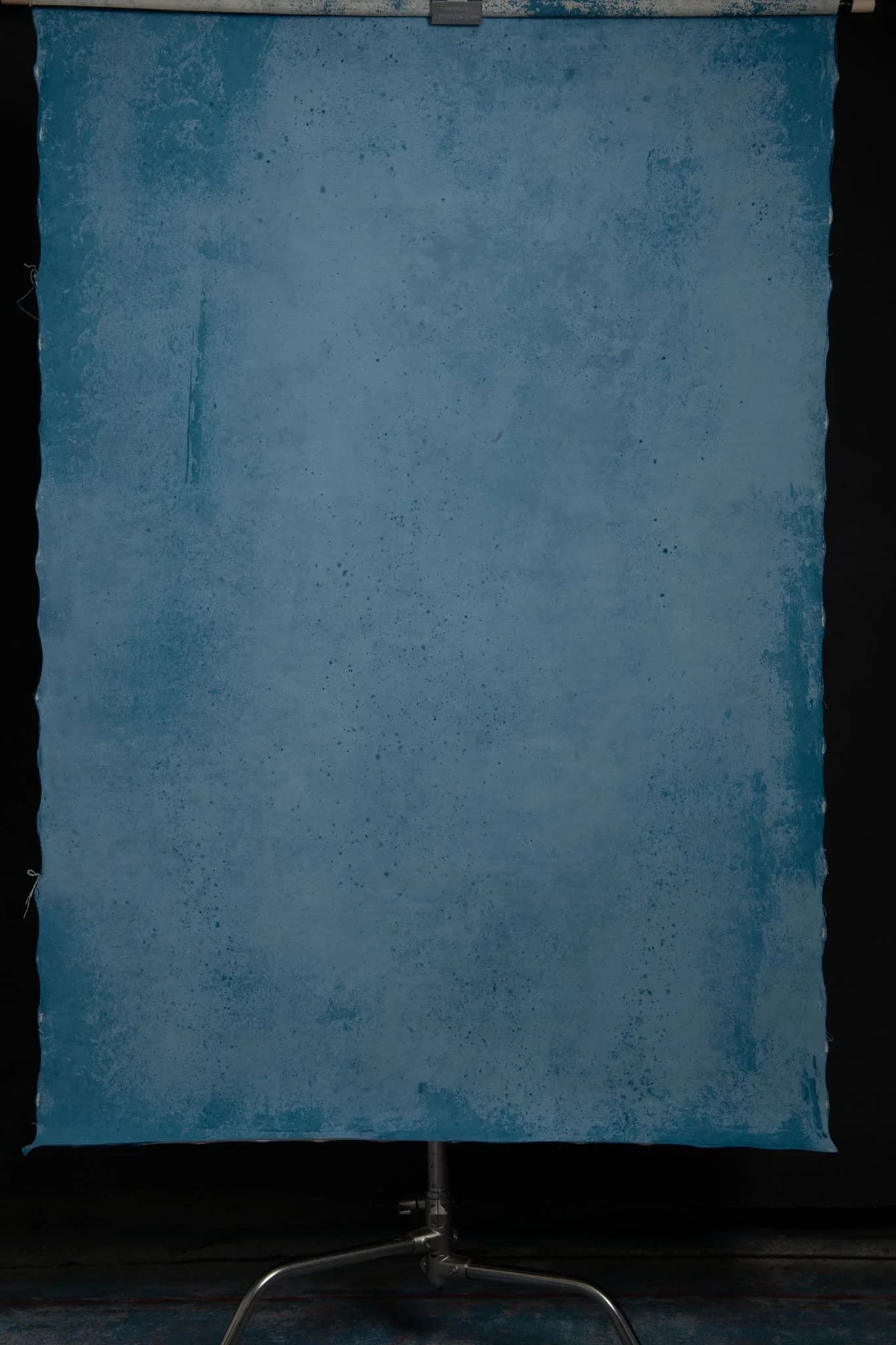 Deep blue with fun texture Hand painted backdrop 122x180 cm (514922)