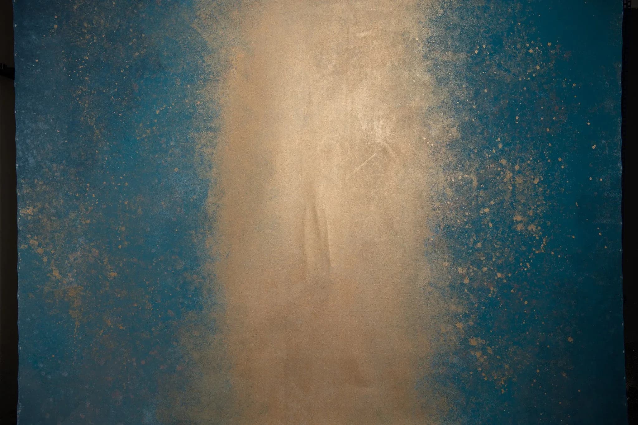 Limited Edition Sparkling Gold with Blue Undertones Hand-Painted Backdrop (270x270cm) 01100924