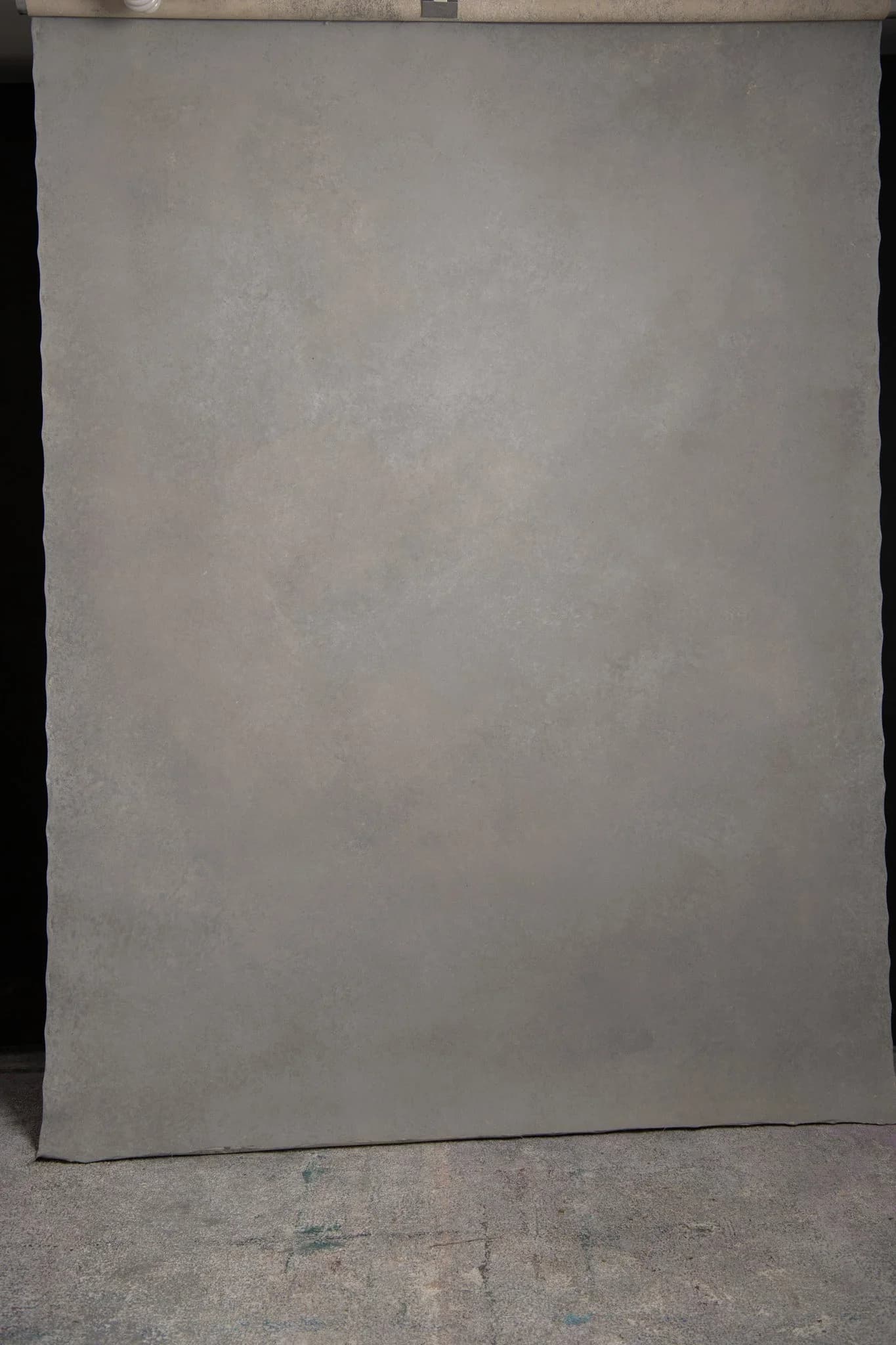 Light to medium grey Hand painted canvas backdrop with reverse side 180X270cm 02010923