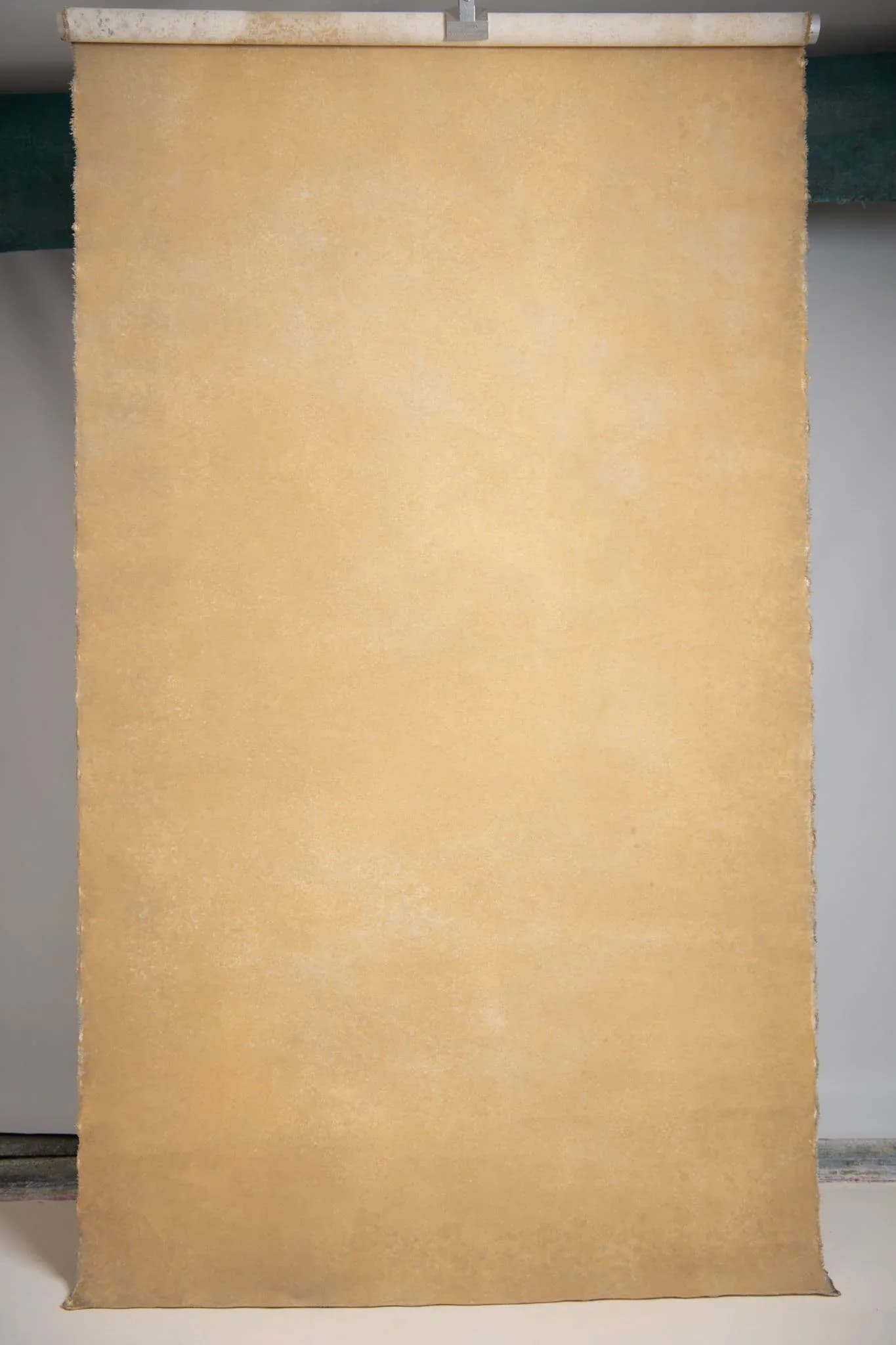 Light brown 130x270 cm hand painted canvas backdrop with reverse side 426222