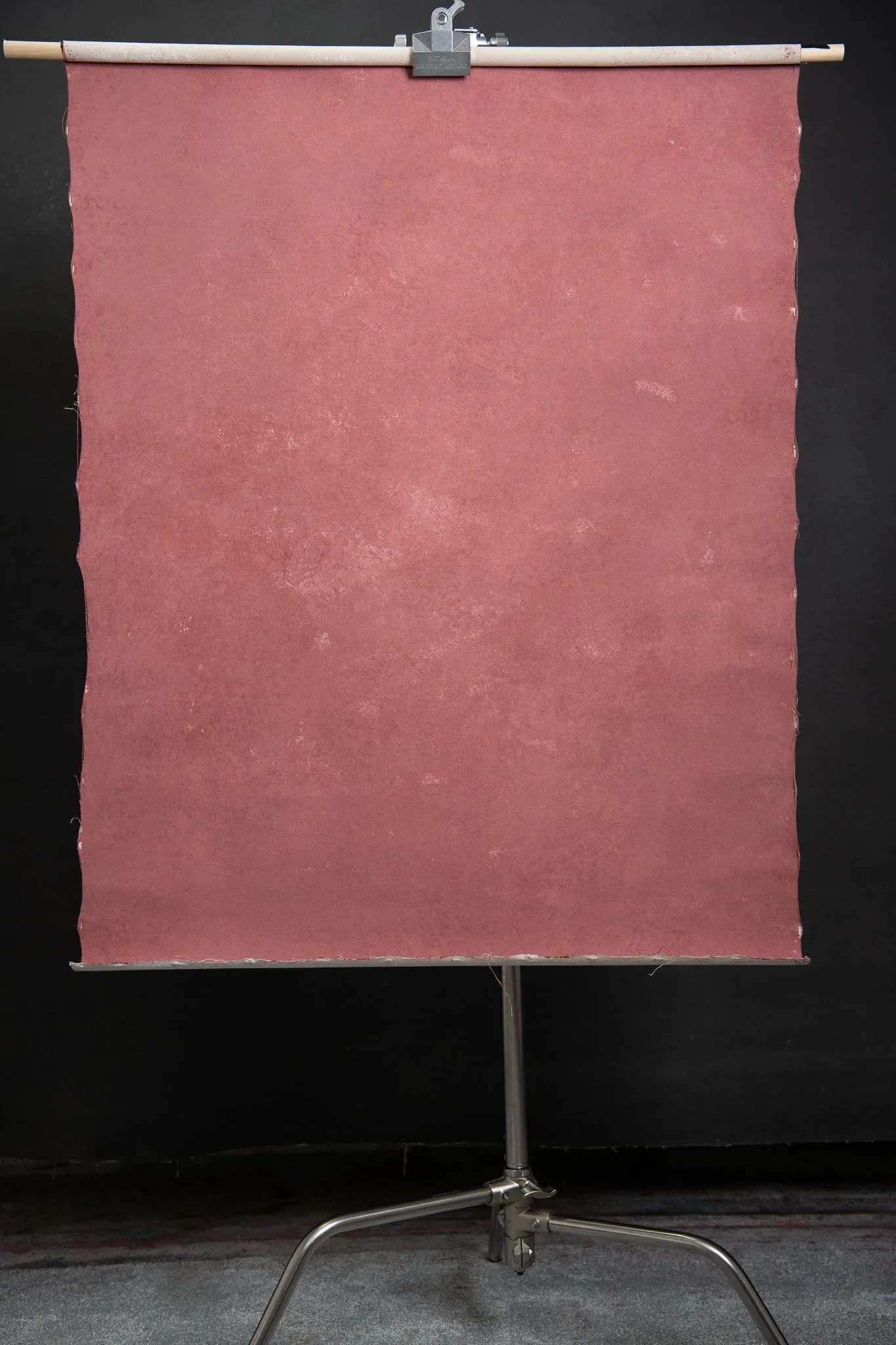 Light red/pink UK photography background 100x135cm (06311023)