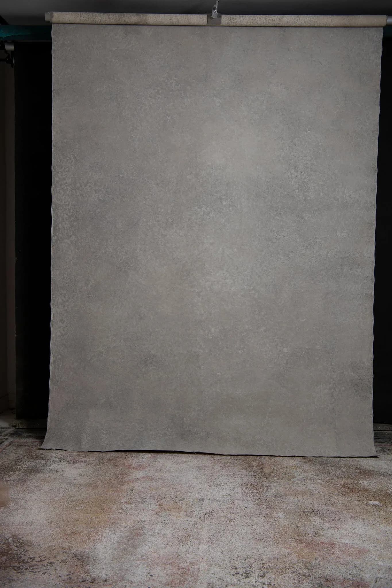 Light to medium grey Hand painted canvas backdrop with reverse side 180X270cm (51822)