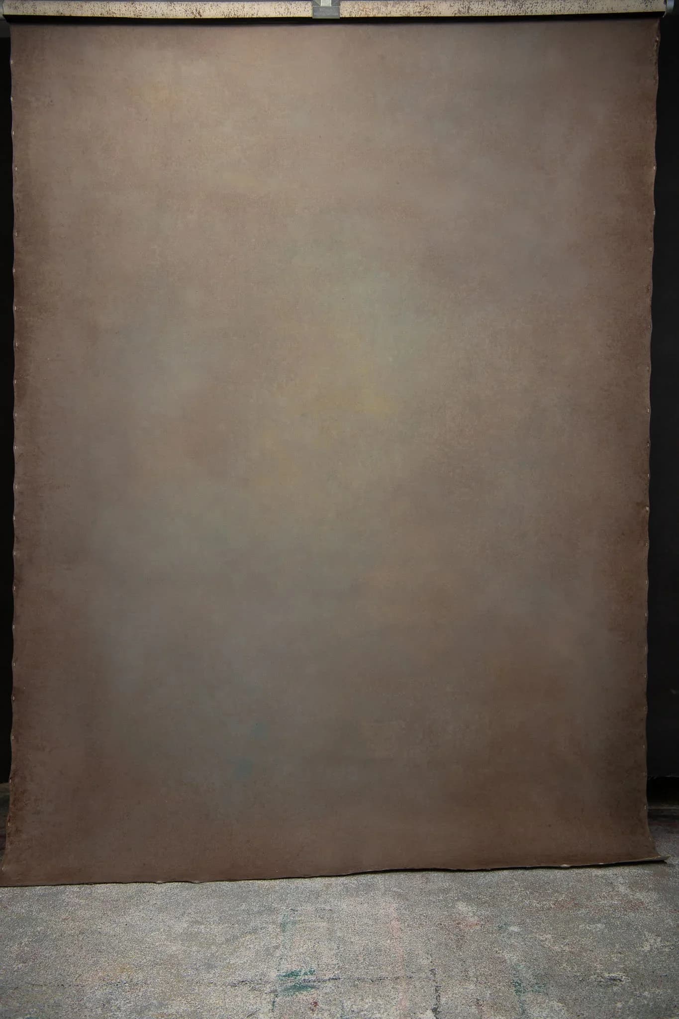 Medium texture Brown hand painted canvas backdrop 180x270cm 01311023