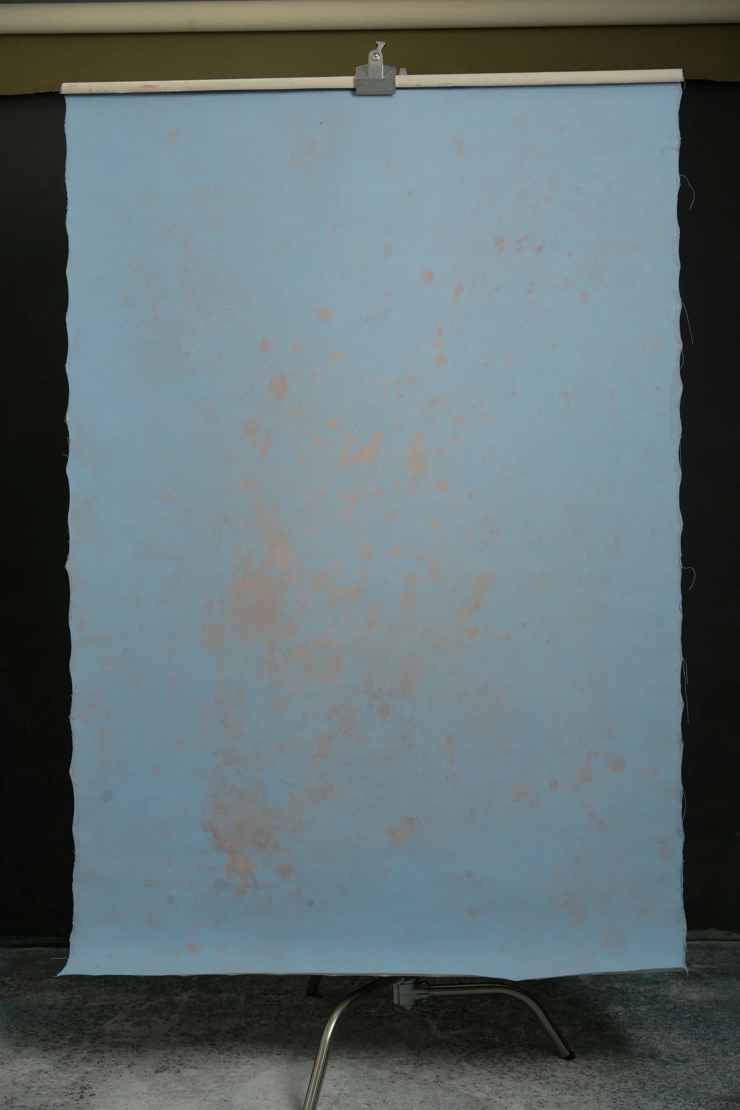 Light blue hand painted canvas backdrop 122x180cm. 03190924